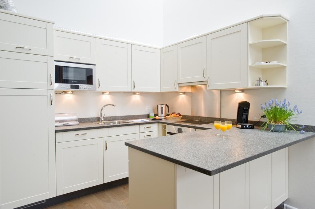 Resort Walensee Appartements Unterterzen Стая снимка